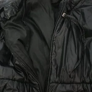 PINKO ジャケット サイズ44 ブラック　クリスマス Pinko | Jackets & Coats | Pinko Black Short Sleeved Puffer